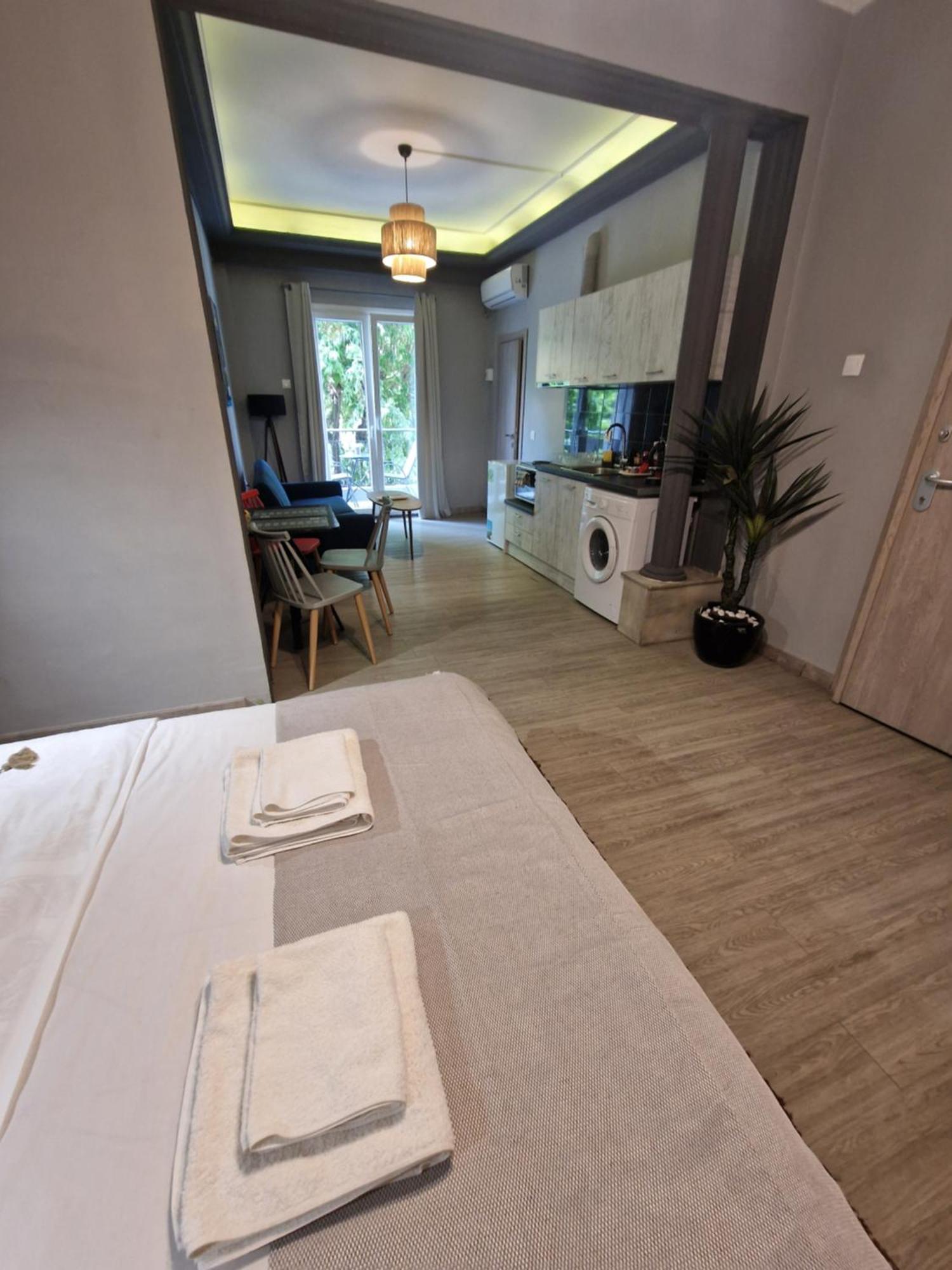 Closer "Egnatia Apartment 1" เทสซาโลนิกิ ภายนอก รูปภาพ
