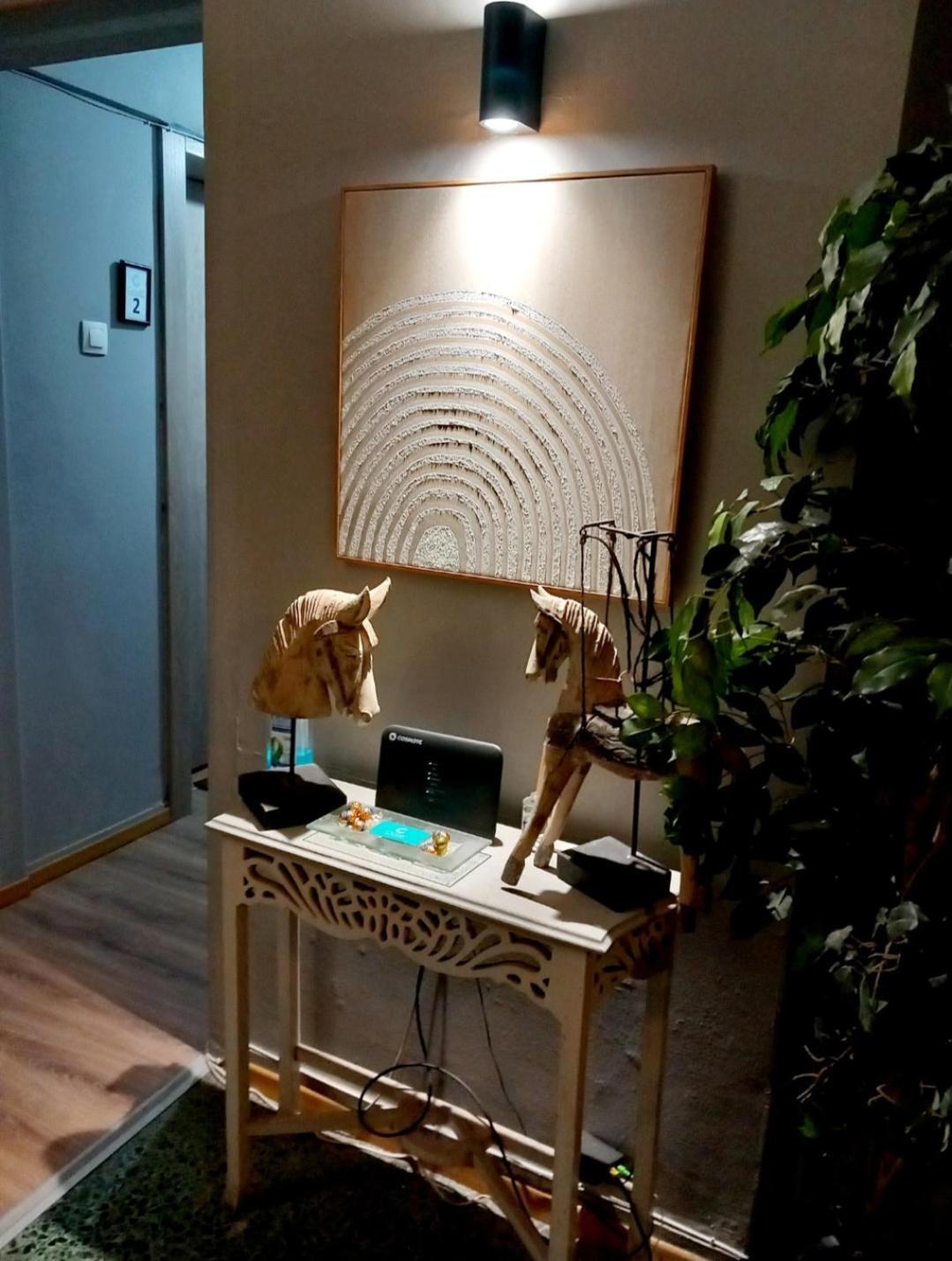 Closer "Egnatia Apartment 1" เทสซาโลนิกิ ภายนอก รูปภาพ